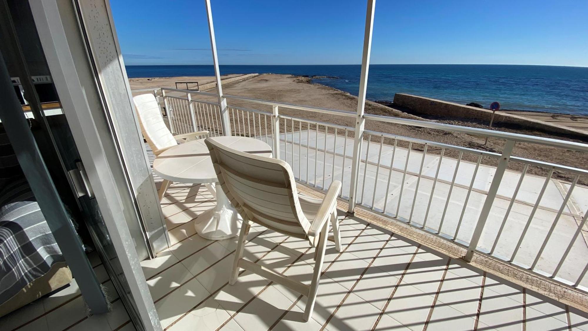 טורבייחה Beachfront Apartment - La Mata מראה חיצוני תמונה