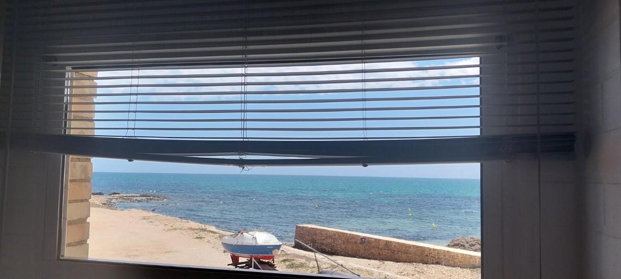 טורבייחה Beachfront Apartment - La Mata מראה חיצוני תמונה